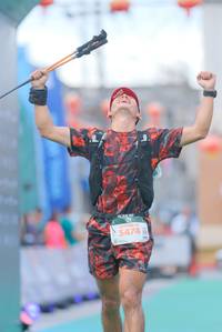 BIB: 5474
                            <button type="button" onclick="openModal(21761213)" class="btn btn-primary btn-sm float-right btn-popup" data-toggle="modal" data-target=".modal-high-quality">
                        <i class="fas fa-shopping-cart"></i> Add to Cart
                    </button>
                                            <button type="button" onclick="isThisMe(21761213, true)" class="btn btn-success btn-sm float-right btn-popup btn-isme hidden" data-toggle="tooltip" data-placement="bottom" title="นี่คือรูปของคุณใช่ไหม คลิกที่นี่เพื่อเอาเข้าอัลบั้ม">
                        <i class="fas fa-plus"></i> Add to album
                    </button>
                    <button type="button" onclick="isThisMe(21761213, false)" class="btn btn-warning btn-sm float-right btn-popup btn-isnotme hidden">
                        <i class="fas fa-ban"></i> Remove from album
                    </button>